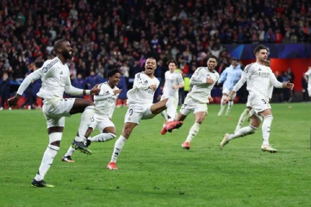 1741833908296081617.jpg 6150f6a2gy1hzez0r6p83j21900u043q.jpg